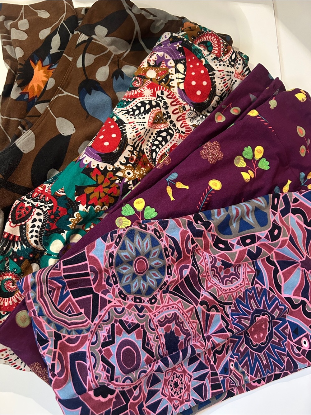 LuLaRoe Tall and Curvy Leggings 4 Pairs - Mixed Print Maxi Skirt in Purple, Pink